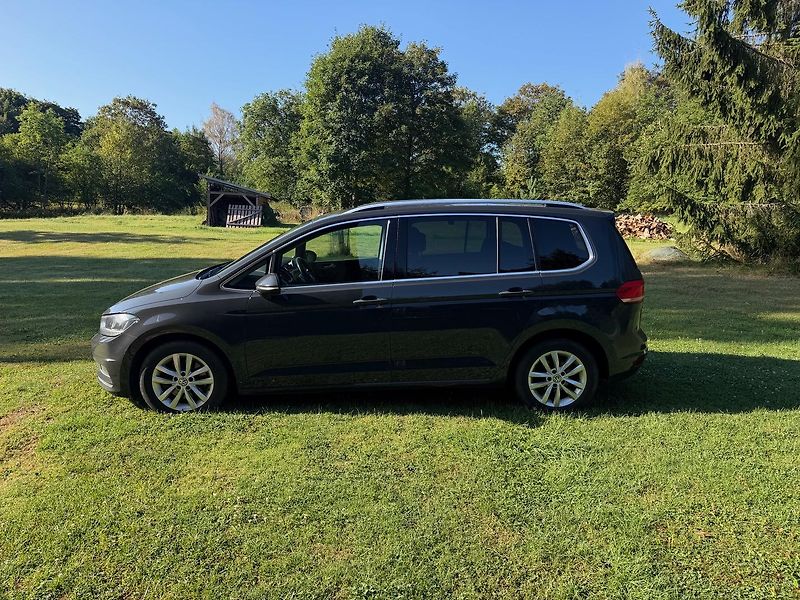 Volkswagen Touran (2018) 2.0TDI Comfortline - fotka 1 z 4