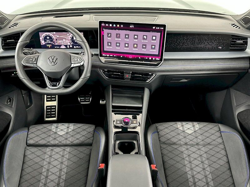 Volkswagen Tayron (2025) R-Line 2.0 TSI 195kW 4Motion D - fotka 5 z 47