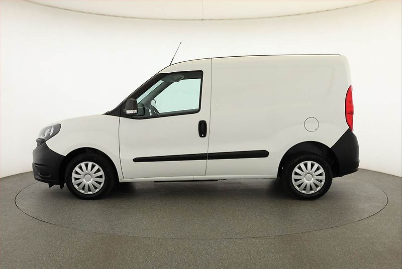 Fiat Dobló (2022) 1.6 MultiJet, DPH - fotka 3 z 12