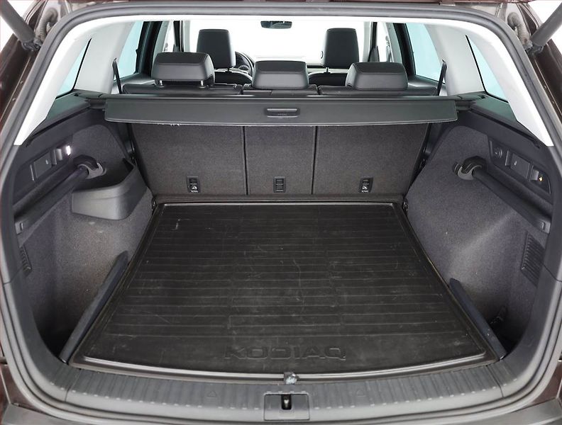 Škoda Kodiaq (2018) Scout 2.0 TDI 4x4 - fotka 18 z 19