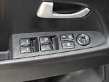 Kia Sportage (2014) 1.6 GDi, Comfort, TZ - náhled 11