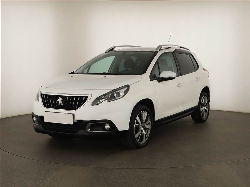 Peugeot 2008 (2018) 1.2 PureTech, Automat - fotka 2 z 14