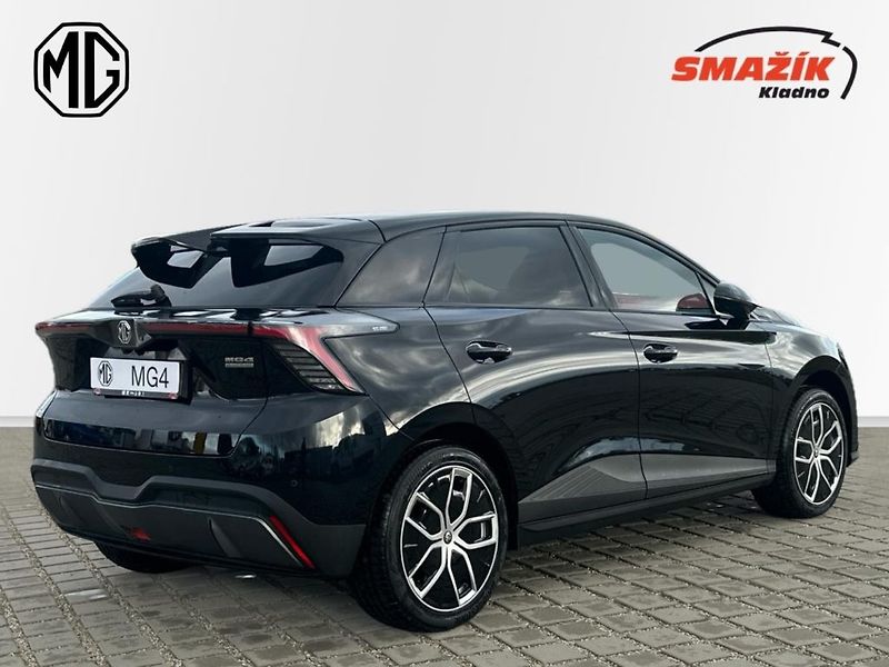 MG MG4 (2025) EXCLUSIVE 64 kWh *SPEC. AKCE - fotka 4 z 21