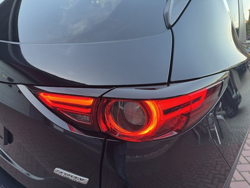 Mazda CX-5 (2019) 2.0 G-165 LED Navi Kamera 360° - fotka 41 z 50