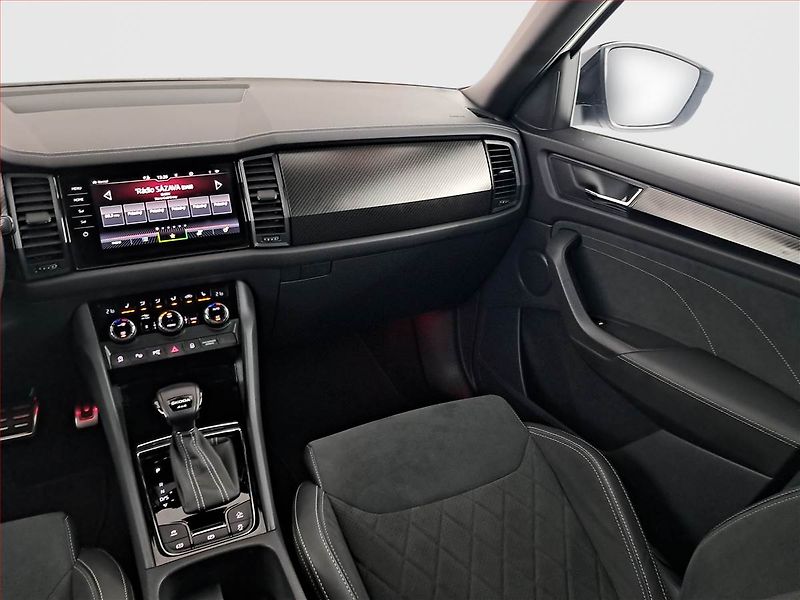 Škoda Kodiaq (2023) 2.0 TDI - fotka 8 z 19