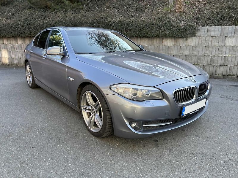 BMW Řada 5 530d 190 kW NOVÁ STK - fotka 3 z 15