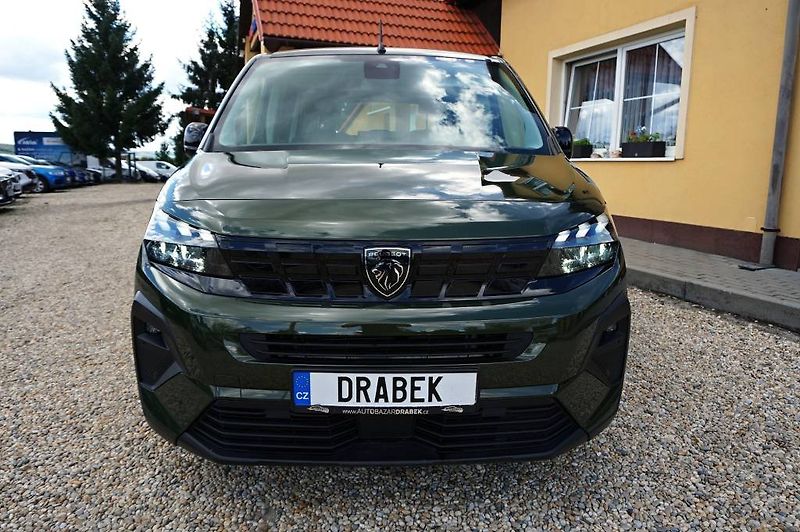 Peugeot Rifter (2024) 1,5HDI 96 kW - fotka 9 z 38