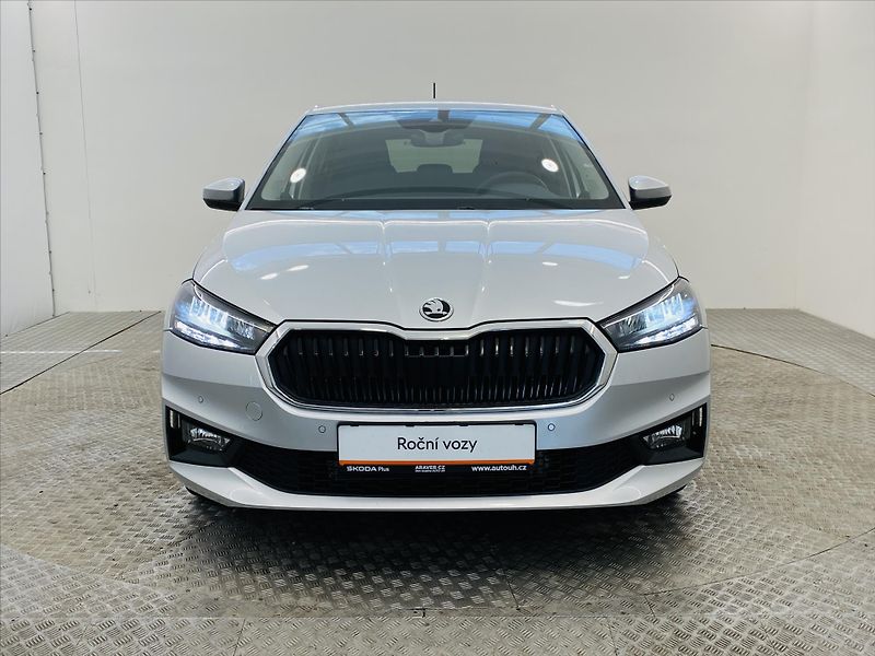 Škoda Fabia 1,0 TSI 85kW Top Selection - fotka 4 z 26
