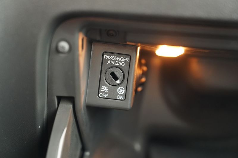 Škoda Rapid 1.0 TSI 81kW Monte Carlo - fotka 48 z 48