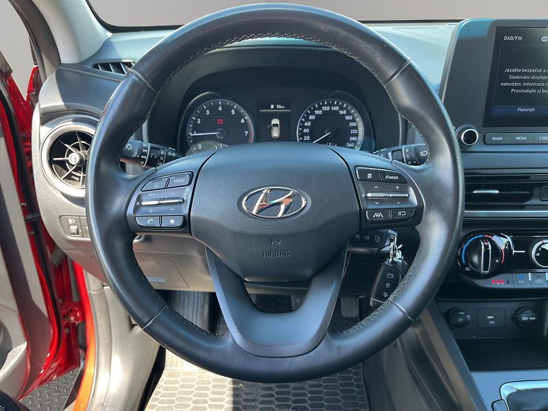 Hyundai Kona (2022) 1.0 T-GDi 88kw, ČR, Tažné, Tov - fotka 10 z 20