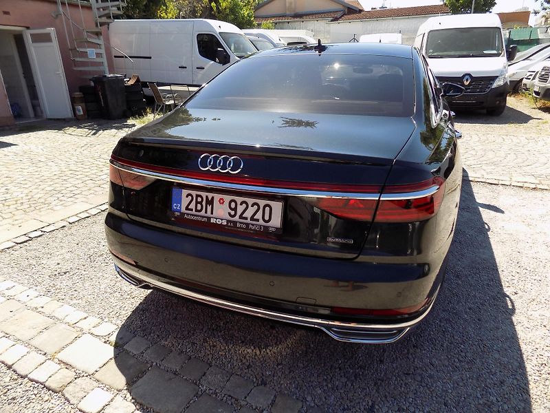 Audi A8 3,0 TFSI 250 KW LONG FULL!!!!! - fotka 12 z 46