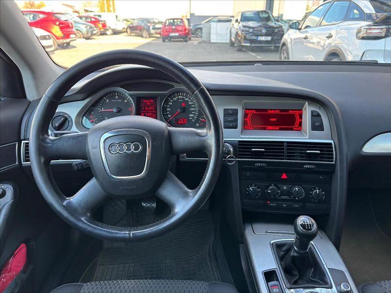 Audi A6 Avant 2,0 TDI - fotka 13 z 23
