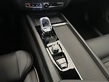 Volvo XC60 B5 AWD BLACK EDITION PLUS AUT  - náhled 28