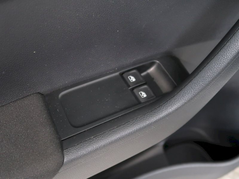 Škoda Fabia (2021) ACTIVE 1.0TSI 70KW - fotka 23 z 27