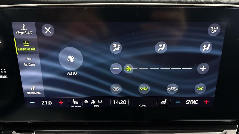 Škoda Octavia 2.0 TDI DSG Style - fotka 25 z 27