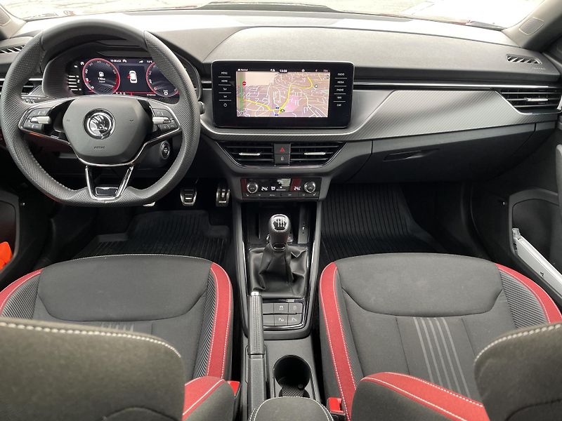 Škoda Kamiq 1,5 TSi/110kW - Monte Carlo  - fotka 54 z 98