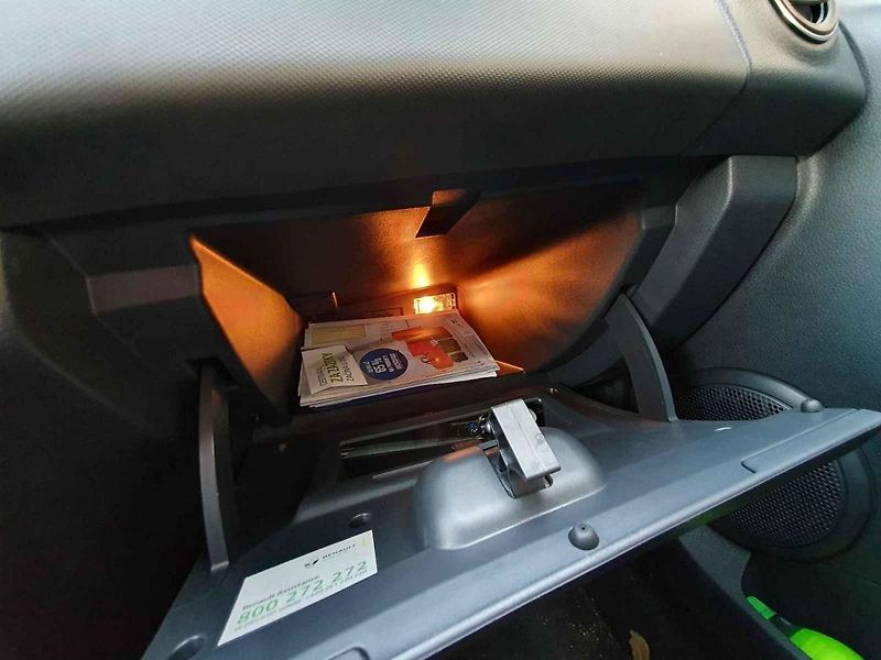 Výhodně koupíte třeba Dacii Duster, která na podzim plošně zlevnila o 15 tisíc korun.