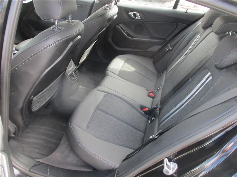 BMW Řada 1 1,5 118i, automat,servis,CZ, - fotka 11 z 30
