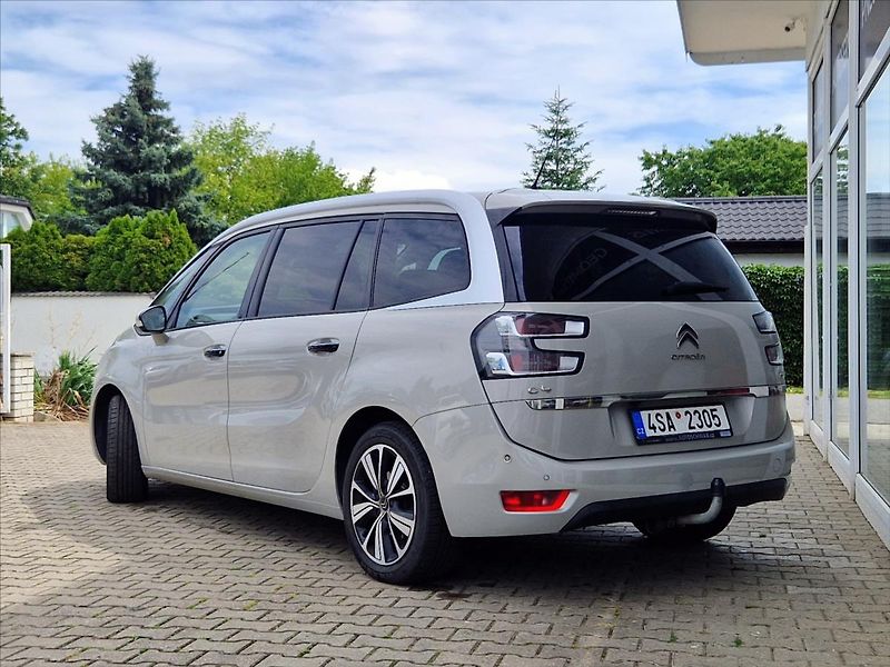 Citroën Grand C4 Picasso 2,0 HDI NAVI AC AUTO 7MÍST - fotka 3 z 35