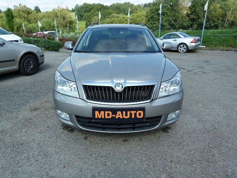 Škoda Octavia 1.4 TSI Family - fotka 2 z 27
