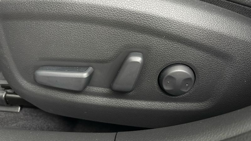 Hyundai i30 1.5 T-GDI AUT Style Kombi - fotka 20 z 28