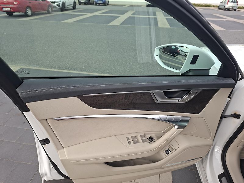 Audi A6 Avant (2019) - fotka 26 z 27