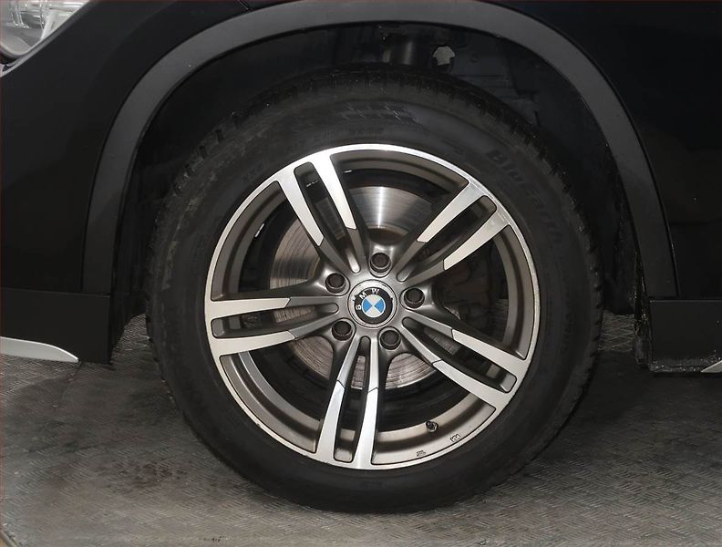 BMW X1 (2015) xDrive18d, 4X4, Automat, Kůže - fotka 15 z 19