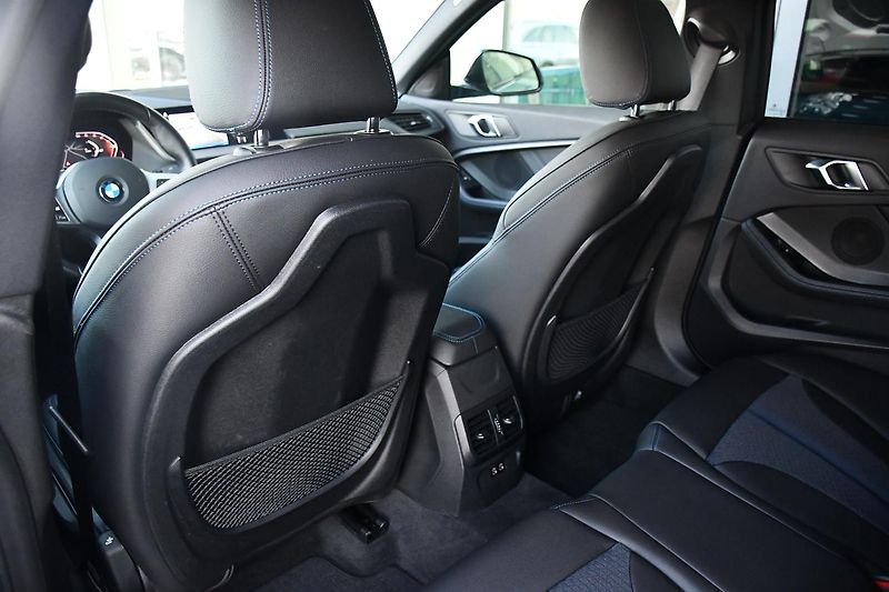BMW Řada 2 218d MSPORT 3LZÁRUKA - fotka 18 z 50