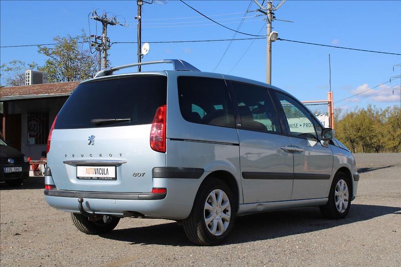 Peugeot 807 2,2 HDi  1.maj., ČR, TAŽNÉ - fotka 5 z 28