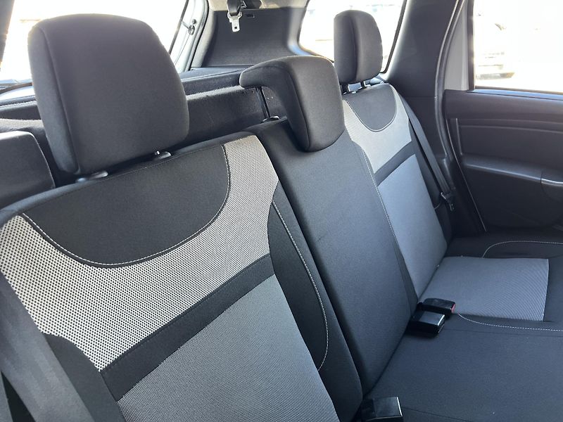 Dacia Duster 1.5DCi 4x4 KOUPENO V ČR odpDPH - fotka 24 z 38