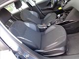 Peugeot 2008 1,2 - náhled 9