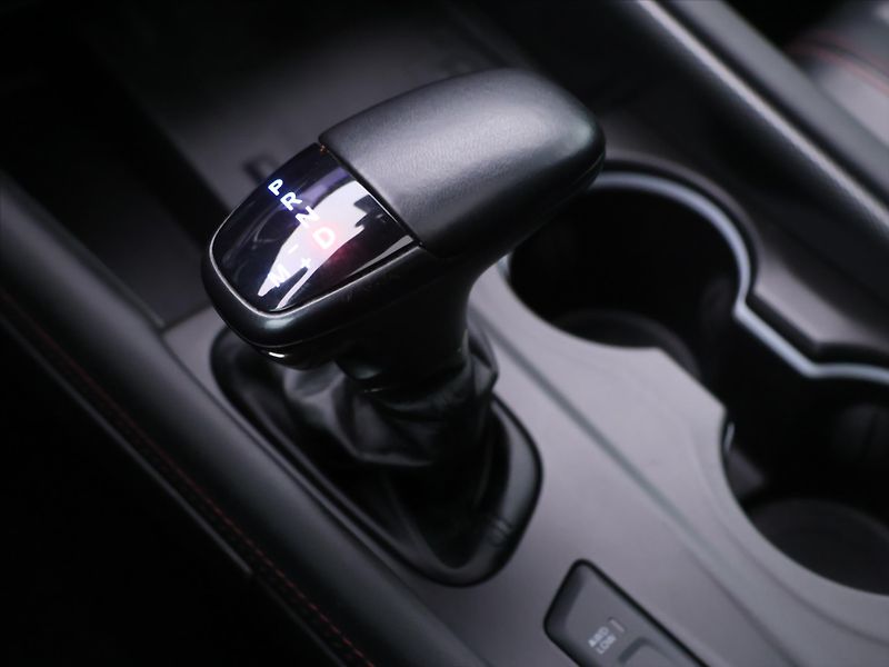 Dodge Durango 5,7 Hemi 268kW R/T Aut. AWD - fotka 28 z 38