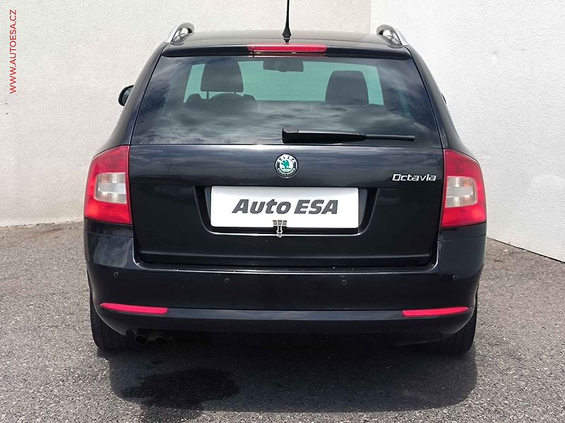 Škoda Octavia (2012) 1.4 TSI, ČR, servis.kniha - fotka 5 z 19