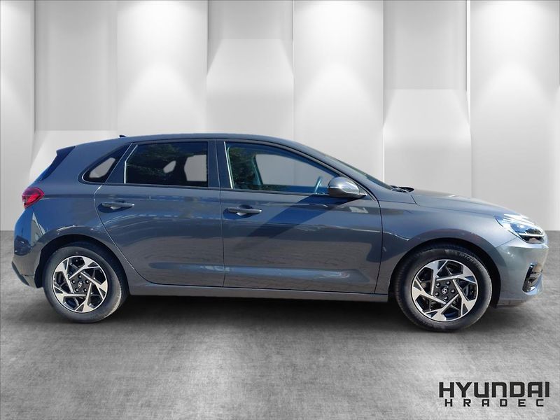 Hyundai i30 1,0   1.0TGDi DCT SMART CLIMAT - fotka 4 z 22