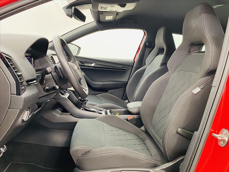 Škoda Karoq 2,0 TDI 110kW DSG 4x4 SportLin - fotka 5 z 26