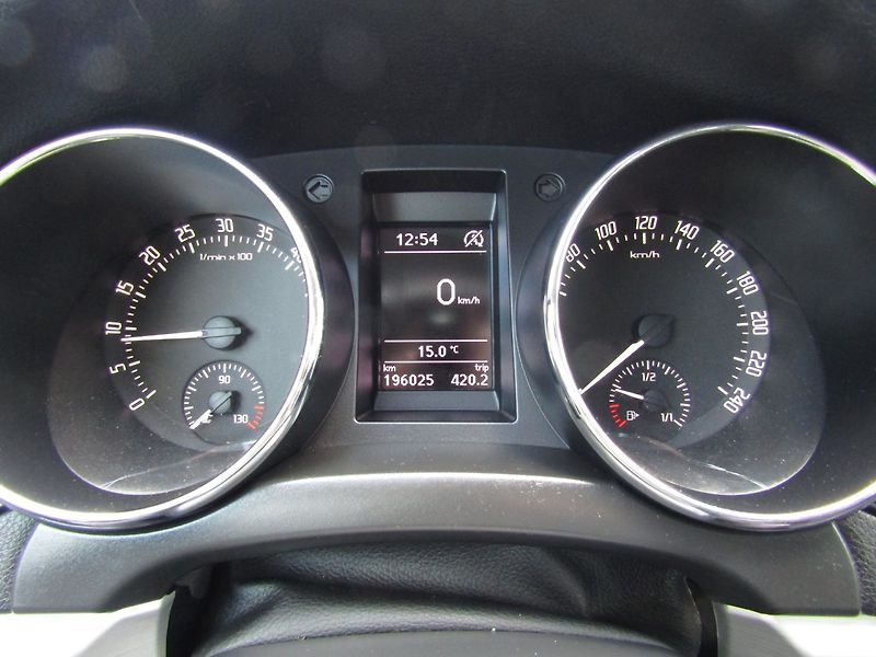 Škoda Yeti (2016) 2.0 TDI 110kW  4X4 DSG - fotka 27 z 37