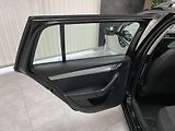 Škoda Octavia 2.0 TDi 110 kW DSG REZERVACE  - náhled 16
