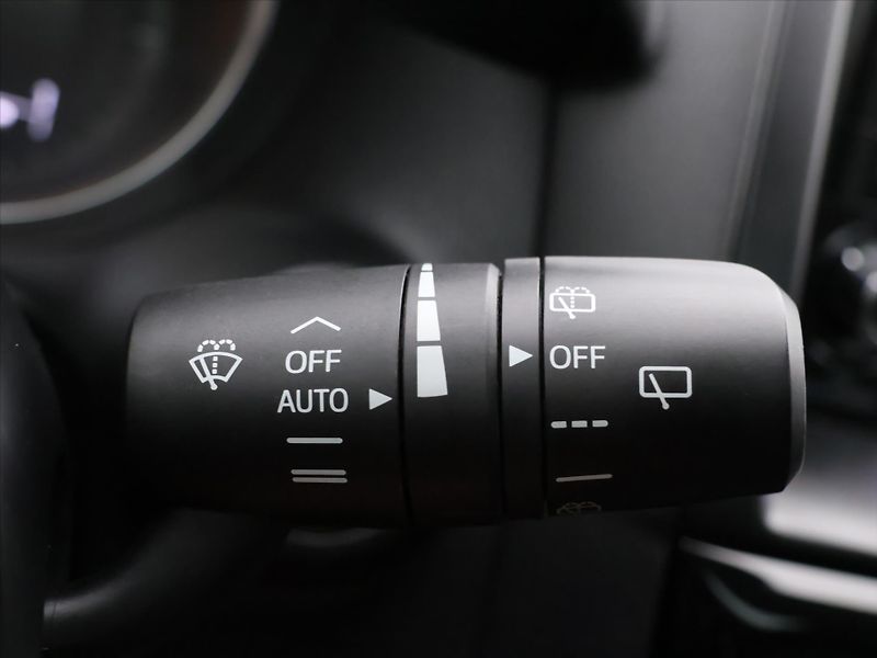 Mazda CX-5 2,2 Skyactiv-D 129kW Revolutio - fotka 21 z 35