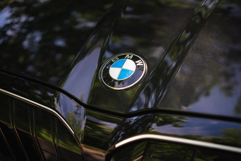 BMW Řada 5 (2025) 540d xDrive, M Sport, Tažné - fotka 8 z 32