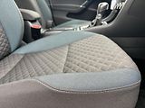 Volkswagen Golf IQ.DRIVE 1.6TDi DSG KLIMA ALU - náhled 44