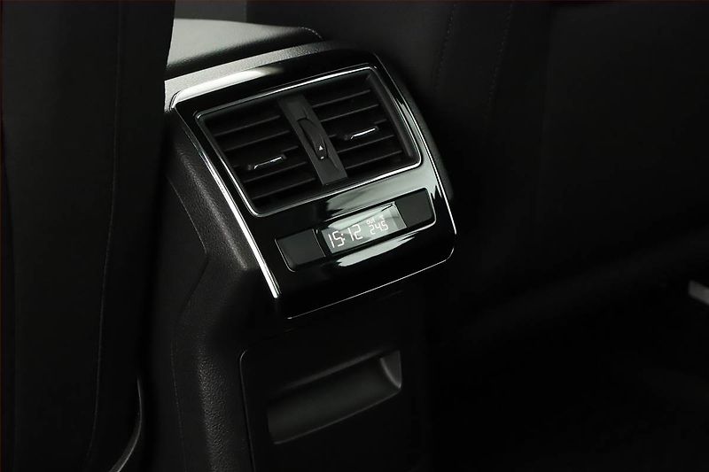 Škoda Superb (2020) Style 2.0 TDI - fotka 11 z 20