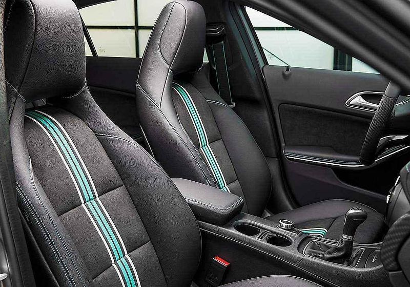 Mercedes-AMG A 45.