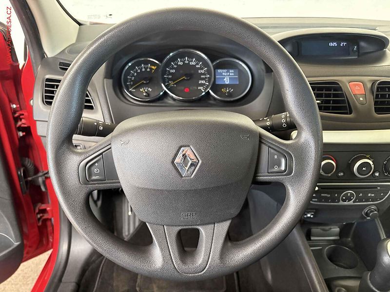 Renault Fluence (2011) 1.6i, ČR, AC, STK4/28 - fotka 15 z 15