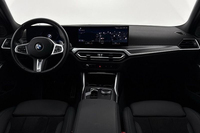 BMW Řada 3 řady 3 | 320d xDrive - fotka 16 z 27
