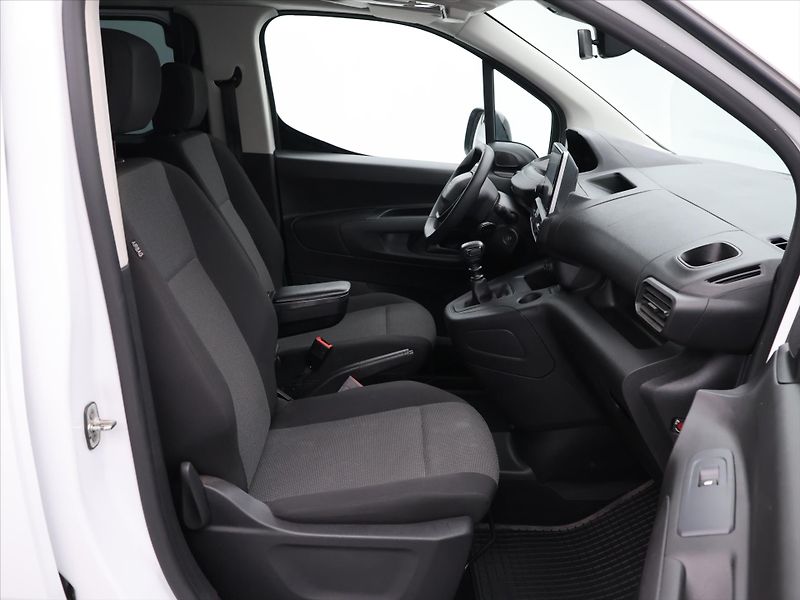 Peugeot Rifter 1,5 HDI Active CZ 1.Maj DPH - fotka 11 z 24