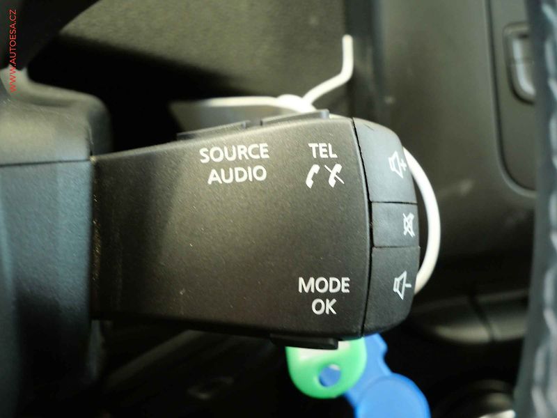 Dacia Duster (2021) 1.0 TCe, 2.maj,ČR, TZ, tempo - fotka 17 z 21