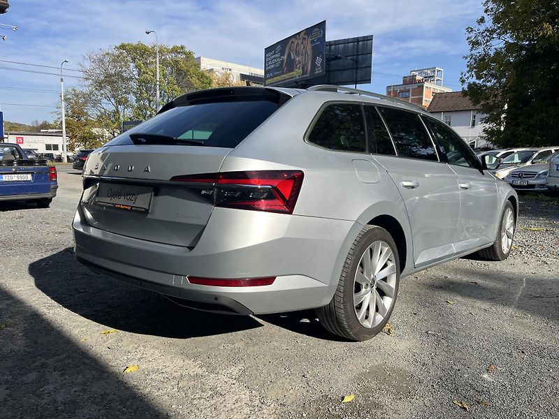 Škoda Superb (2022) 2,0 TDi 110 Kw DSG AMBIENTE + - fotka 5 z 18