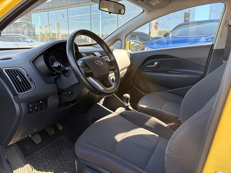 Kia Rio 1.25 CVVT 61kW Comfort - fotka 5 z 9