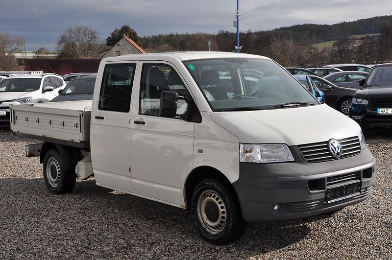 Volkswagen Transporter 2.5TDi 96kW 4x4 VALNÍK - fotka 2 z 13