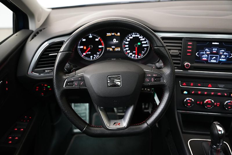 Seat Leon - fotka 18 z 27